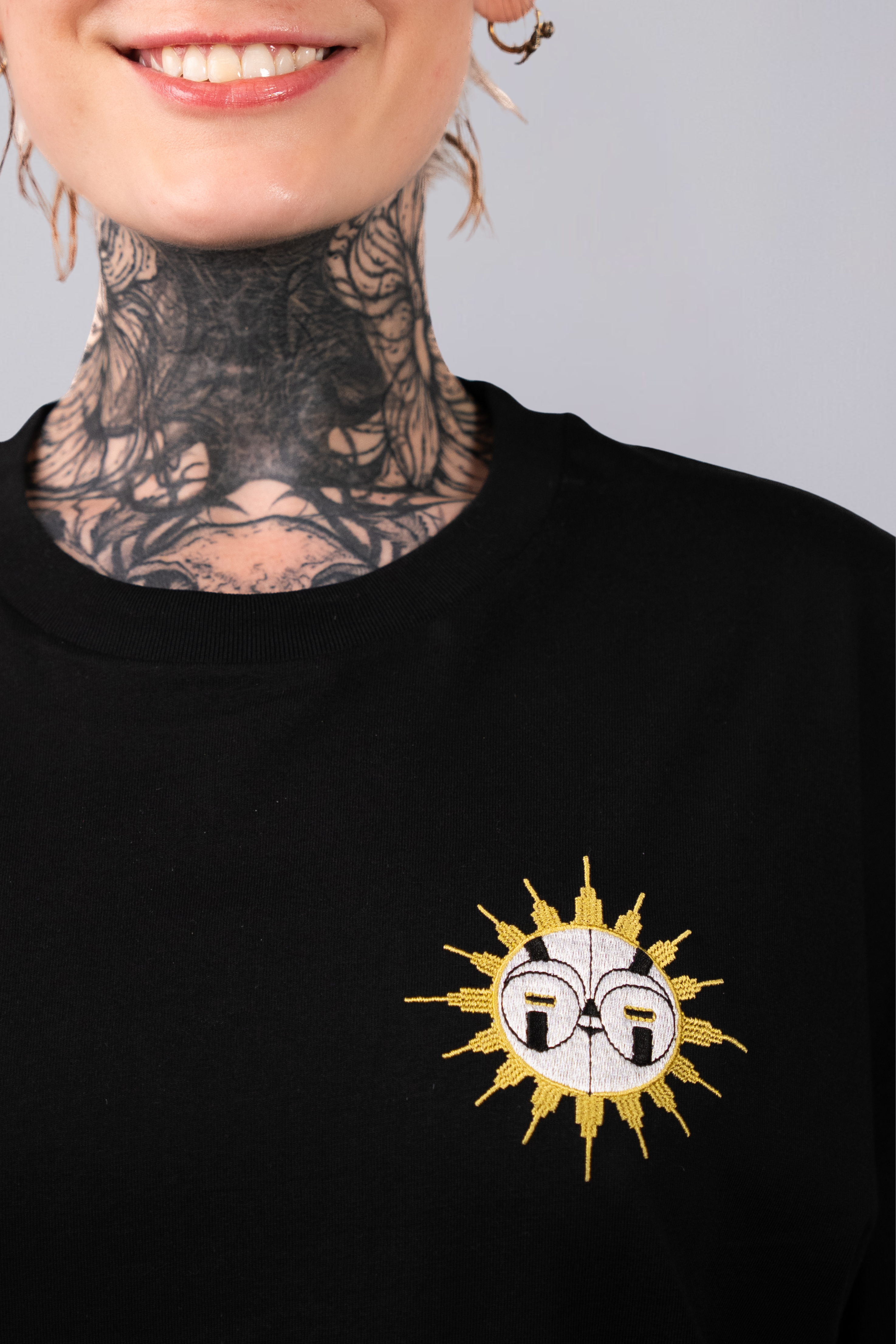 TITAN T-SHIRT