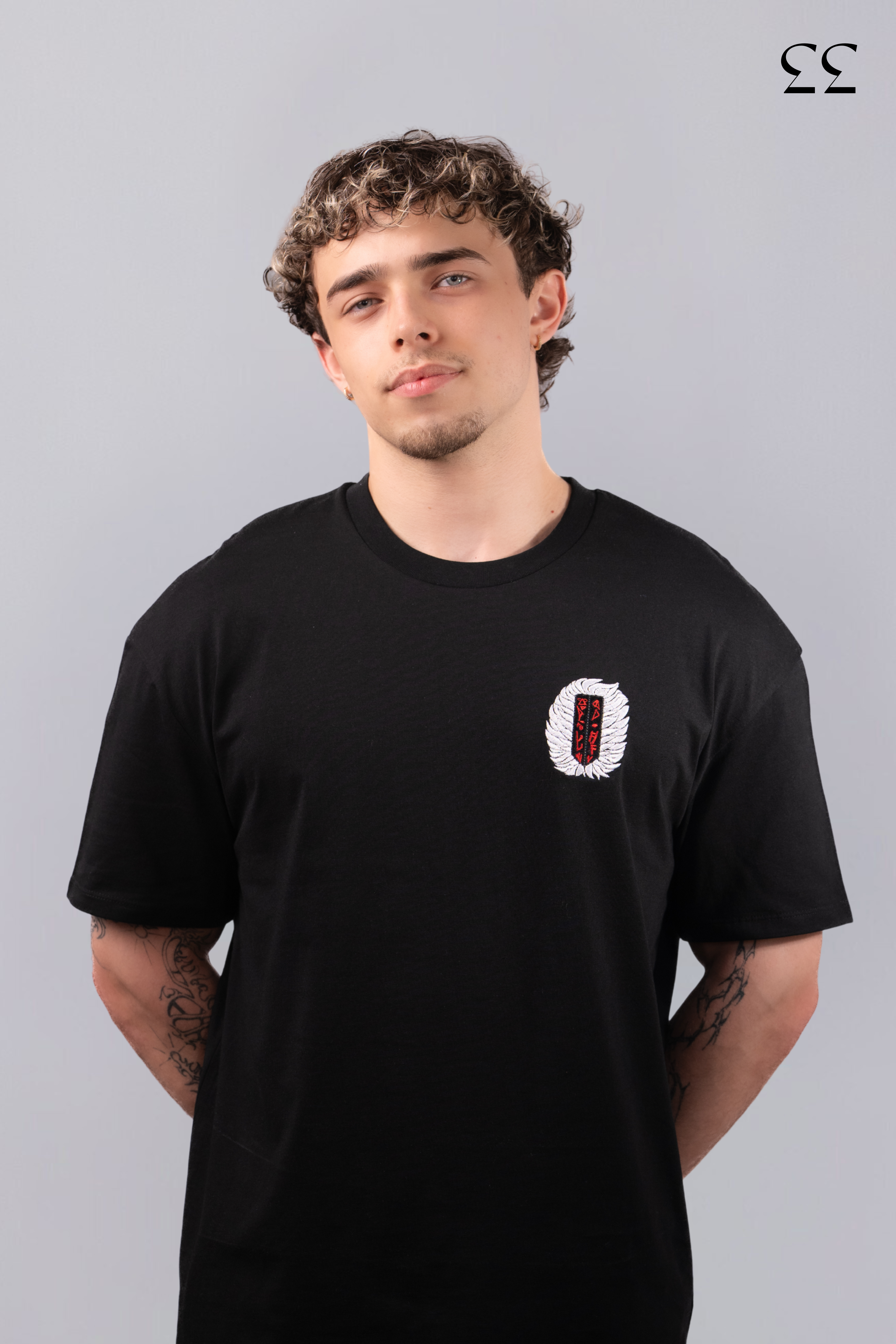 GESTRAL T-SHIRT