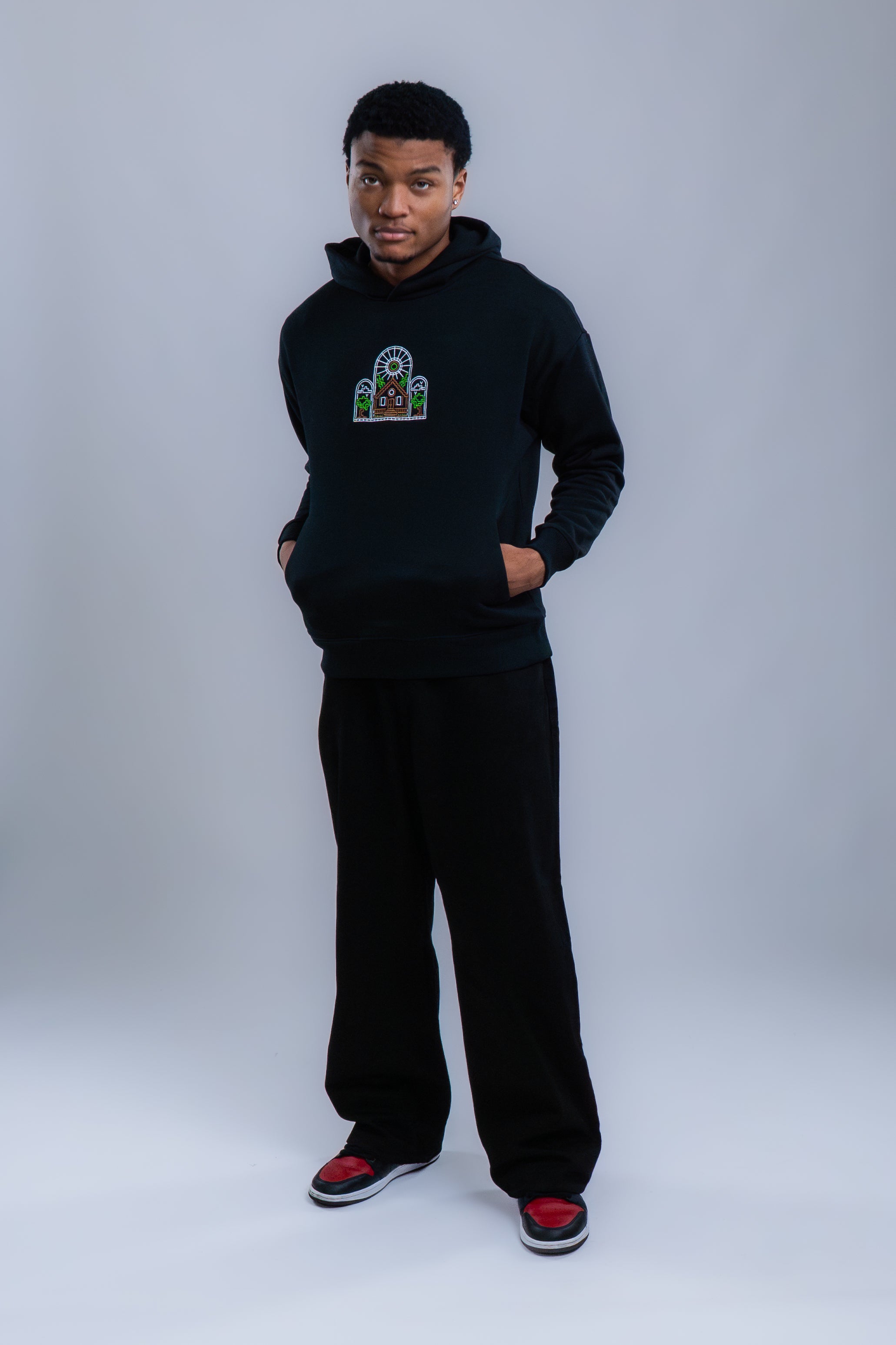 VILLAGER'S HOUSE HOODIE